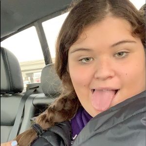 Meet your Posher, Madie